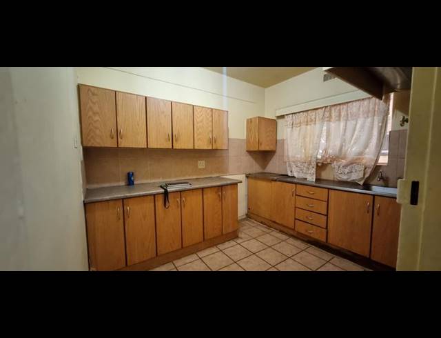 1 BEDROOM APARTMENT FOR SALE IN WILKOPPIES